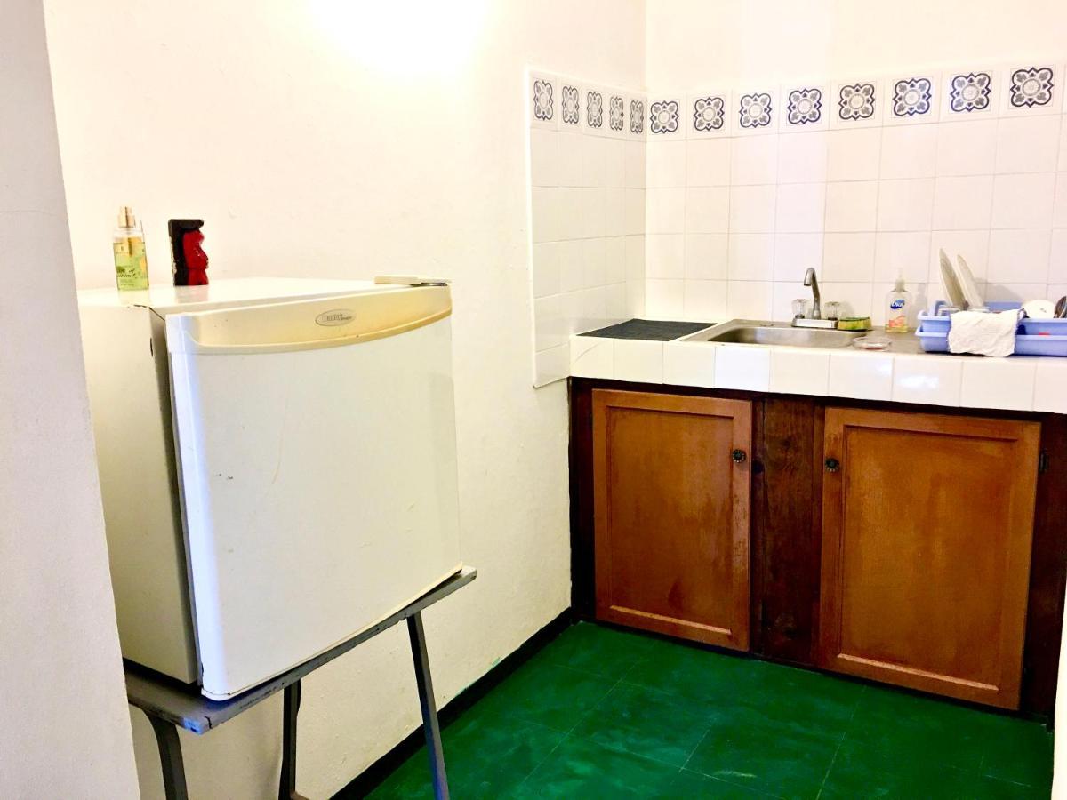 African Symbol Guest House Montego Bay Ngoại thất bức ảnh