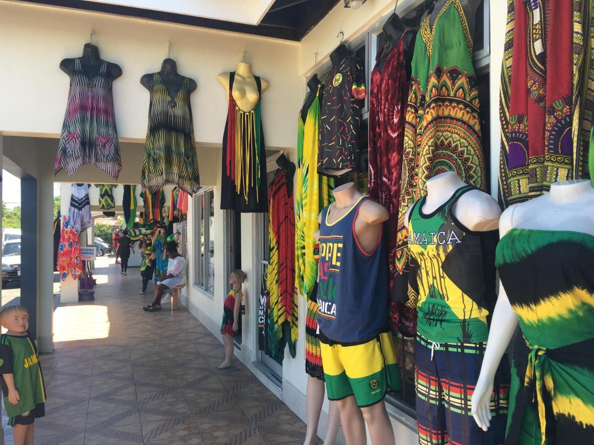 African Symbol Guest House Montego Bay Ngoại thất bức ảnh