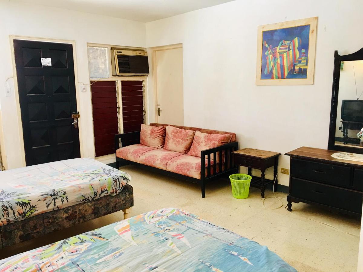 African Symbol Guest House Montego Bay Ngoại thất bức ảnh